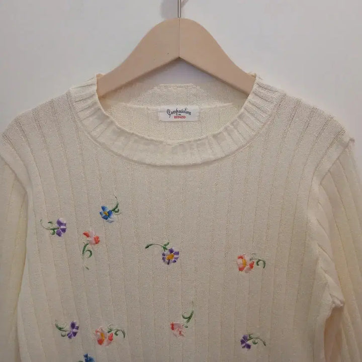 [BUNJANG] KENZO Flower Embroidered Knit Sweater / 겐조(KENZO) 플라워 자수 니트
