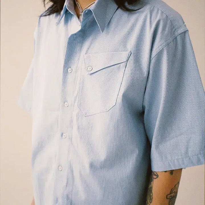 [SOLD OUT] 뉴치프시크 디피 Needlework crop stripe shirts