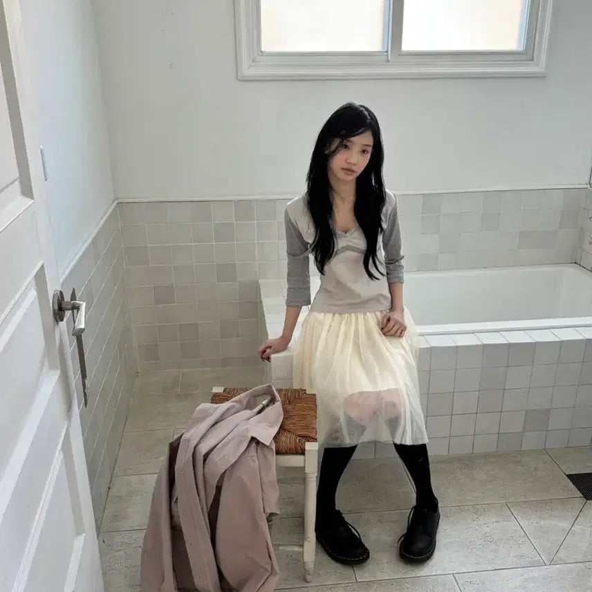 [BUNJANG] In &amp; Yang in Harmony Lace Top / 인앤양인하모니 YIN AND YANG IN HARMONY Lace top