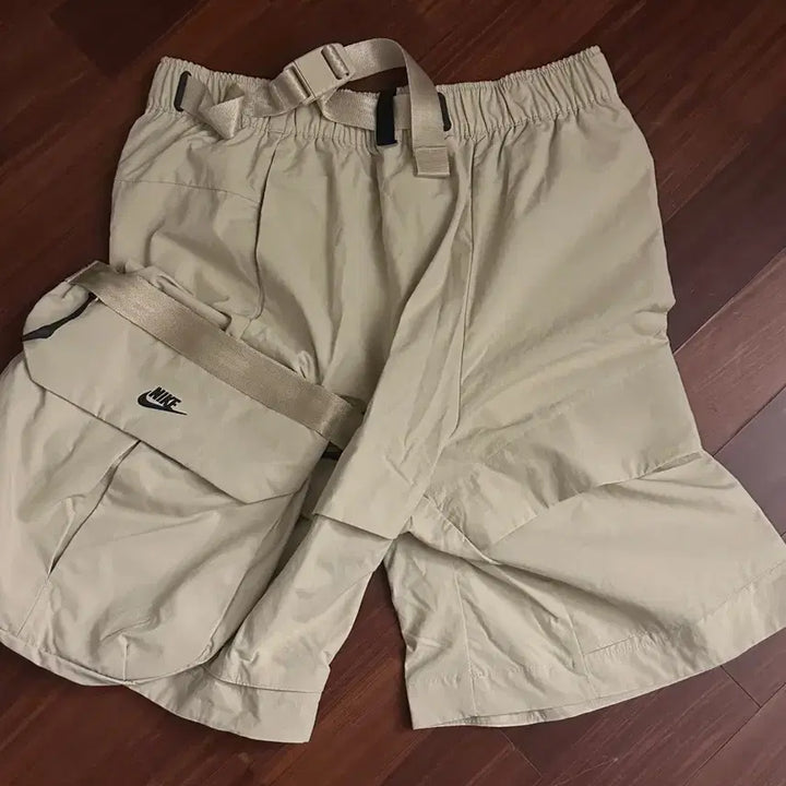[BUNJANG] Nike Tech Pack Shorts / 나이키 테크팩 반바지