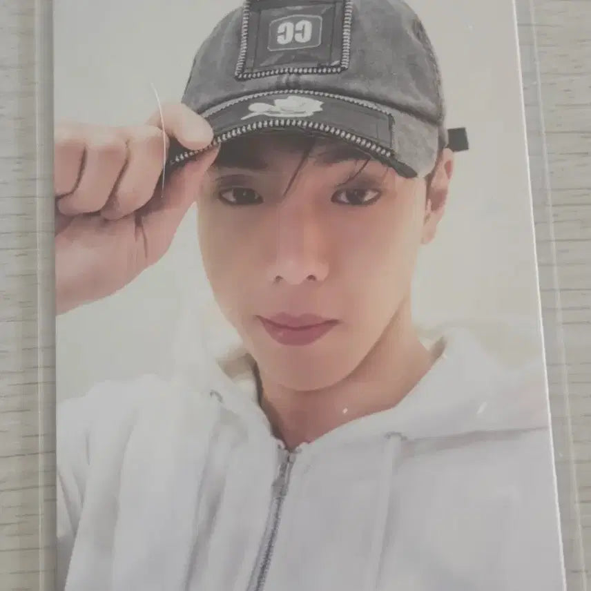 [BUNJANG] MONSTA X Shownu Unfolded Digipack Album / 몬스타엑스 미국앨범 언폴드 디지팩 셔누