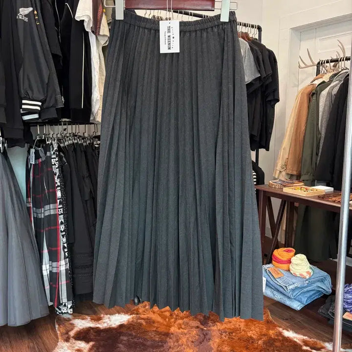 [BUNJANG] Uniqlo Japan Pleats Midi Skirt / 유니클로 재팬 플리츠 미디 스커트