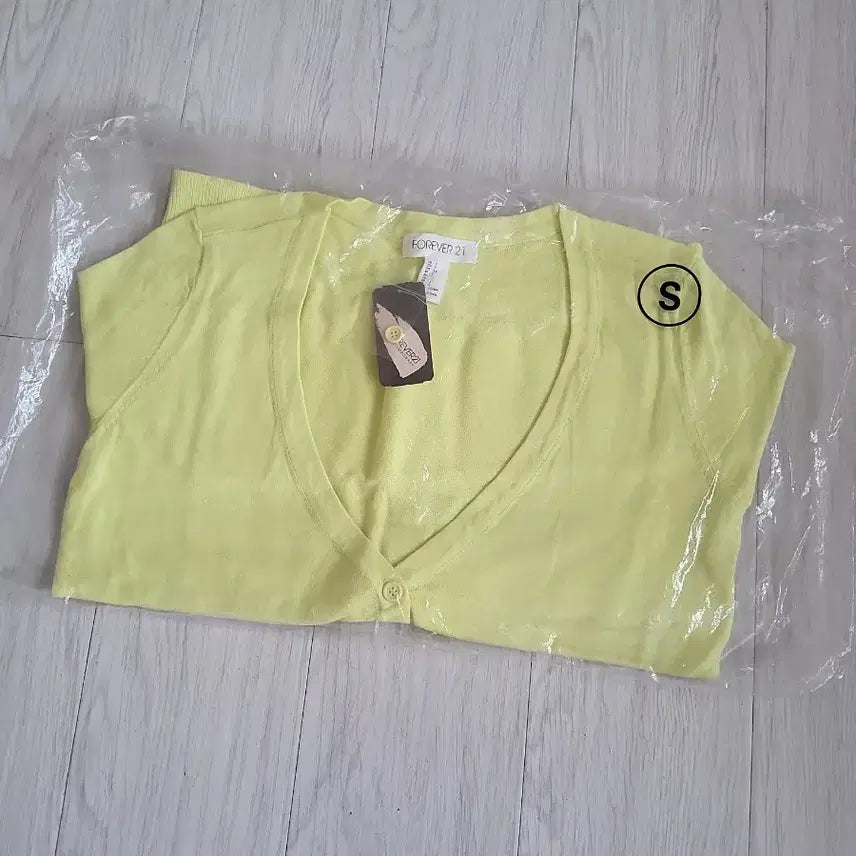 [BUNJANG] Forever21 Lime Cardigan &amp; H&amp;M Black Long Cardigan Set / [새상품]가디건 1+1(라임색+블랙 가디건 2종 몽땅)