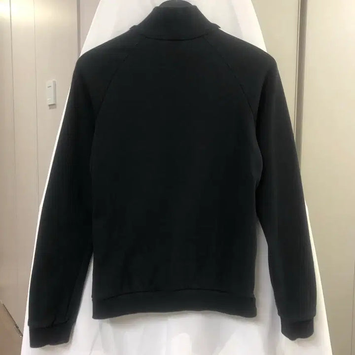 [SOLD OUT] 아디다스 블랙 삼선 하프집업 트레이닝탑 S