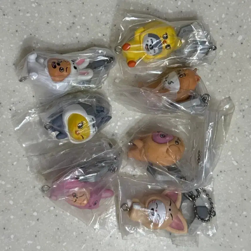 [BUNJANG] Stray Kids DaLong Gacha Bundle Set (Excluding FoxNY) / 스키주 대롱 가챠 양도 ot7(폭시니x)