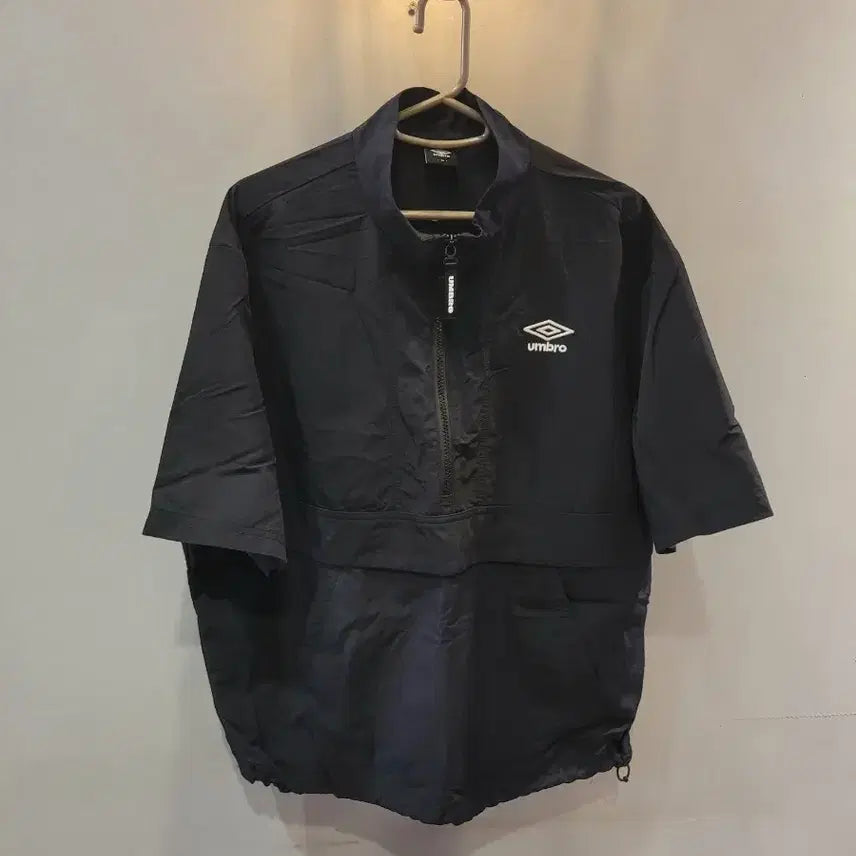 [BUNJANG] Umbro Anorak Half-Zip T-Shirt and Shorts Set / 여성)엄브로 아노락 반팔 반집업 세트(S 90)