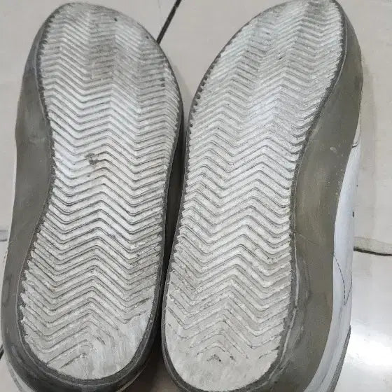 [BUNJANG] Golden Goose Superstar Sneakers / 골든구스 수퍼스타 슈즈 42
