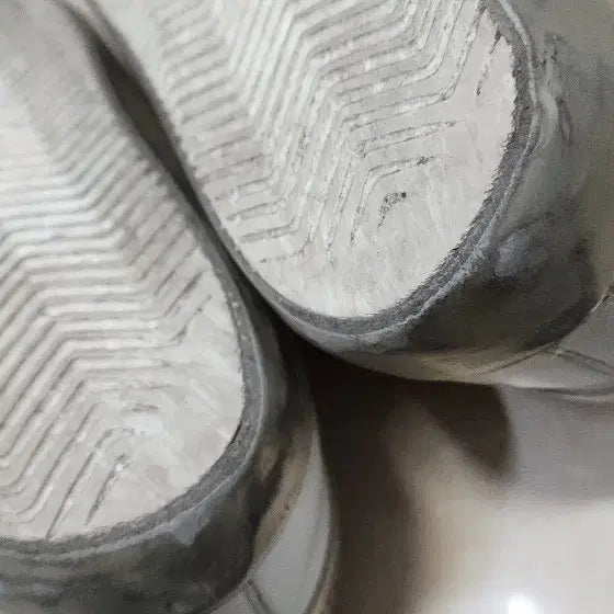 [BUNJANG] Golden Goose Superstar Sneakers / 골든구스 수퍼스타 슈즈 42