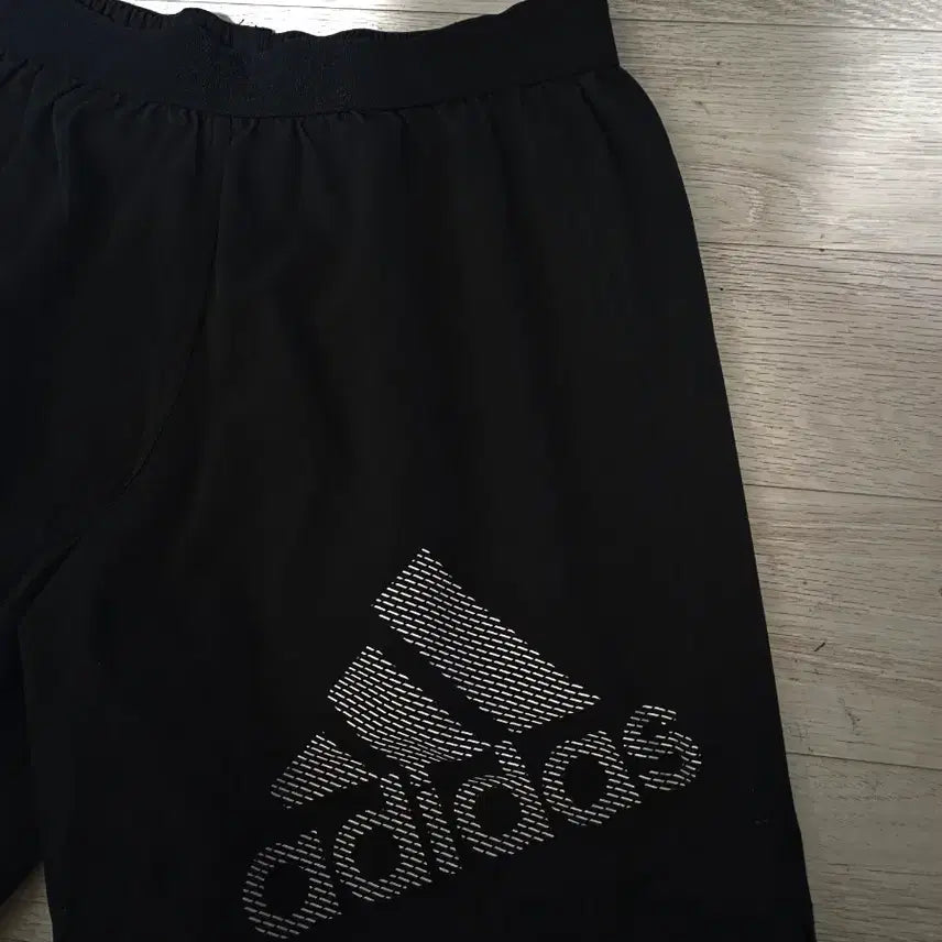 [SOLD OUT] 아디다스 에어로레디 반바지  블랙