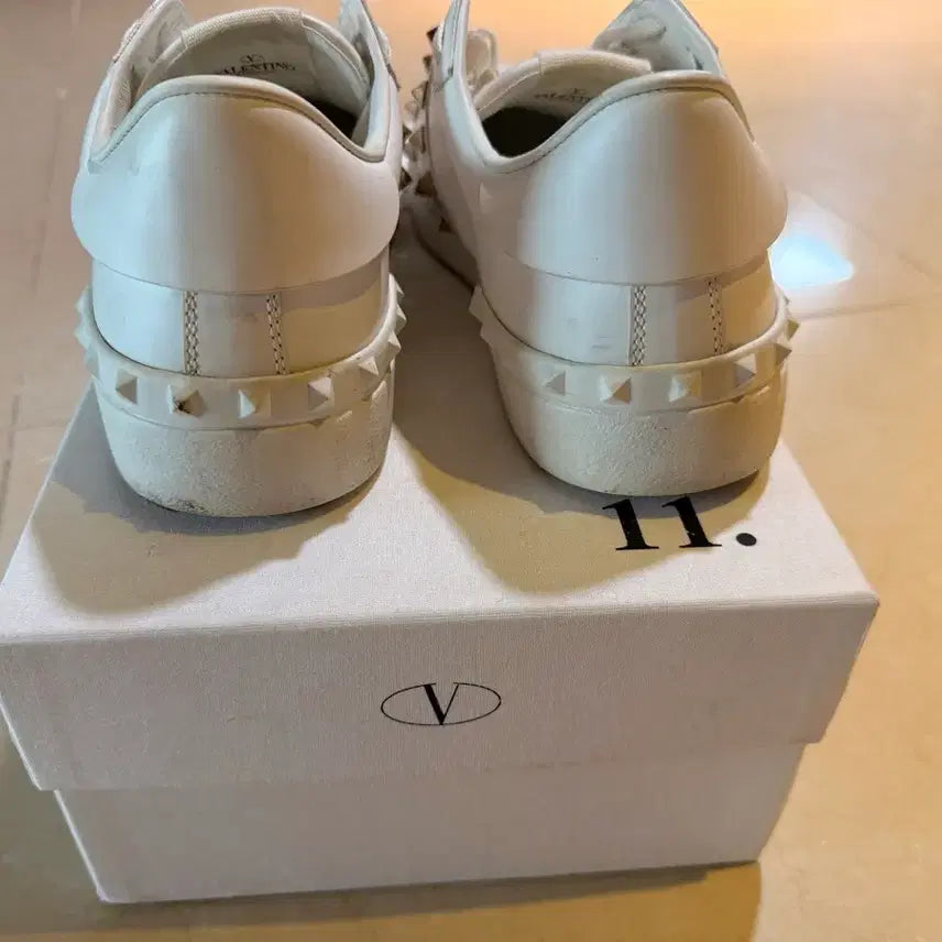 [BUNJANG] Valentino Rockstud Size 270 / 발렌티노 락스타드 270사이즈