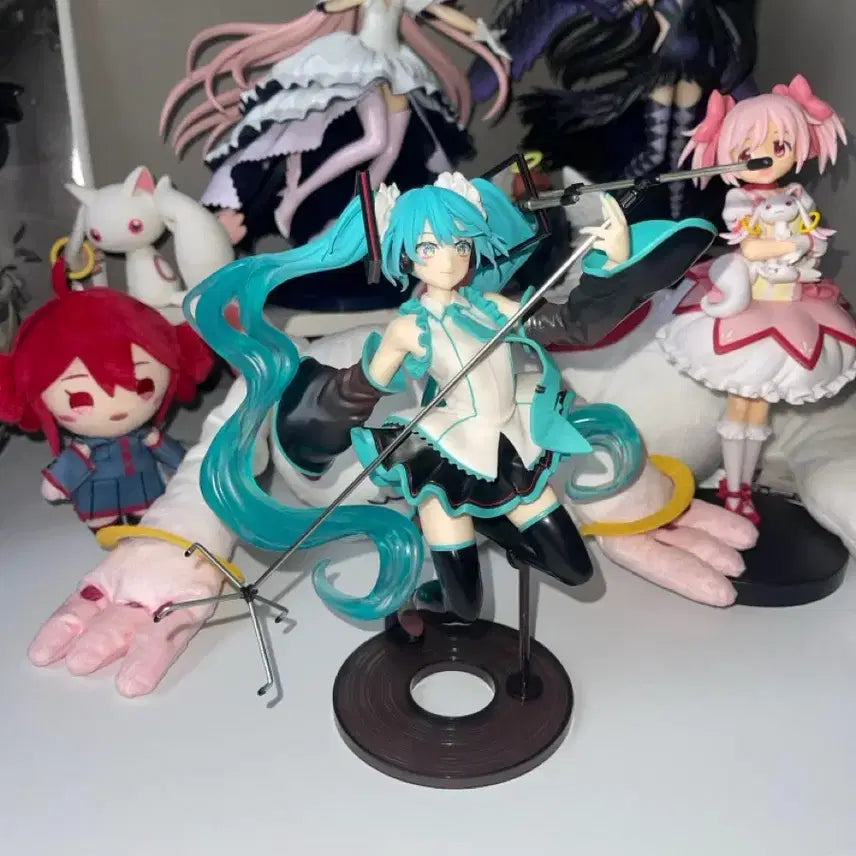 [BUNJANG] Hatsune Miku Taito 2023 Birthday Figure / 하츠네 미쿠 타이토 2023 Birth day 생일 피규어