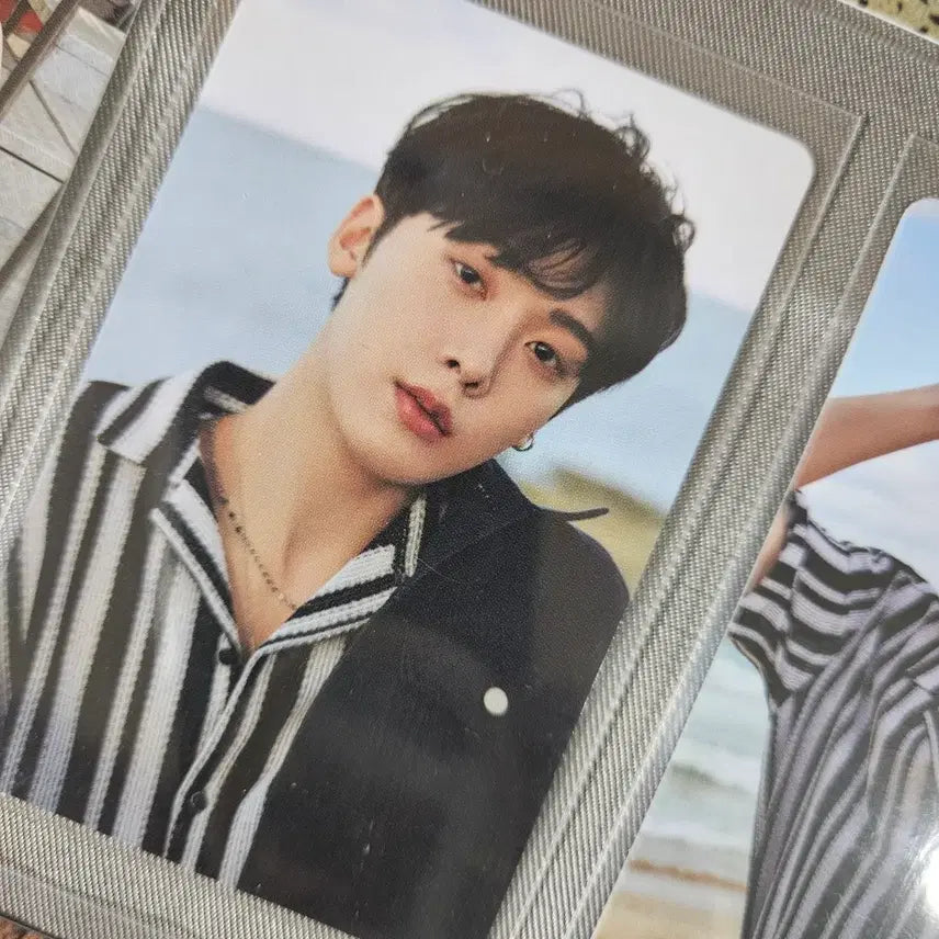 SOLD OUT] astro 아스트로 윤산하 매거진 only kit – HALLYUSUPERSTORE