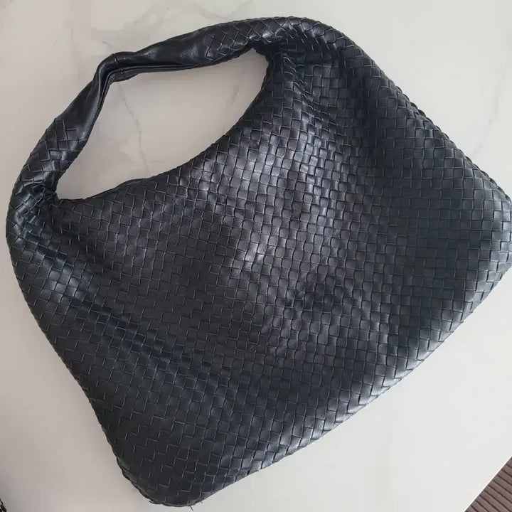[BUNJANG] Bottega Style Lambskin Hobo Bag / 보테가 스타일 양가죽 호보백