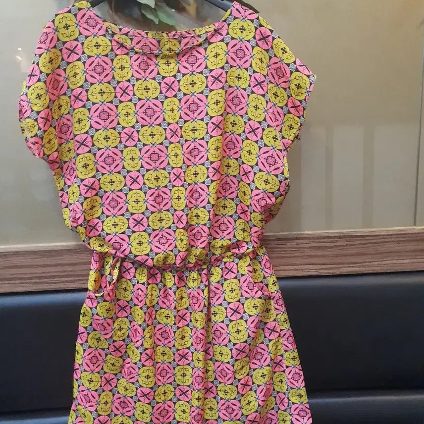 [BUNJANG] Pink Yellow Pattern Mini Dress / 패턴 핑크 옐로우 반팔 원피스