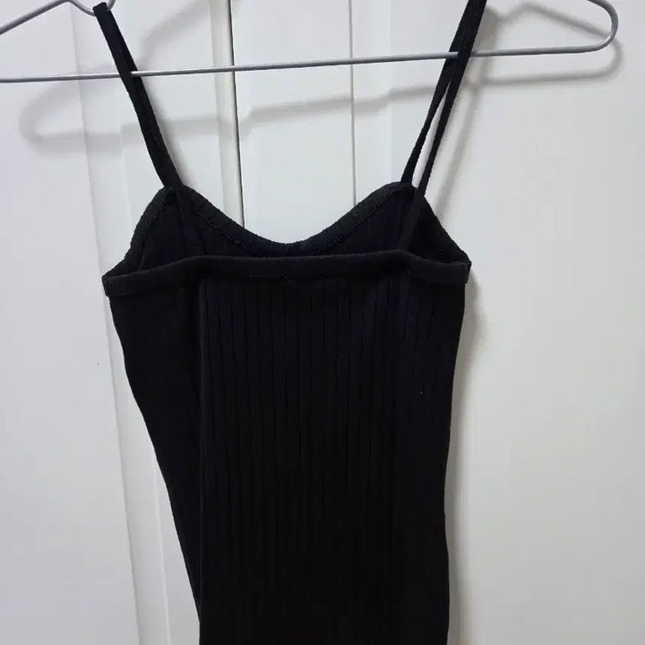 [BUNJANG] Ribbed Knit Tank Top / 쫀쫀한 골지 끈나시