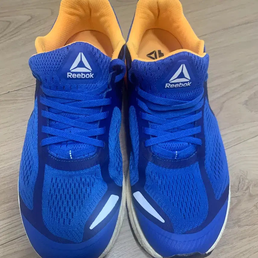 [BUNJANG] Reebok Running Shoes Size 275 / 리복런닝화 사이즈 275 판매 합니다