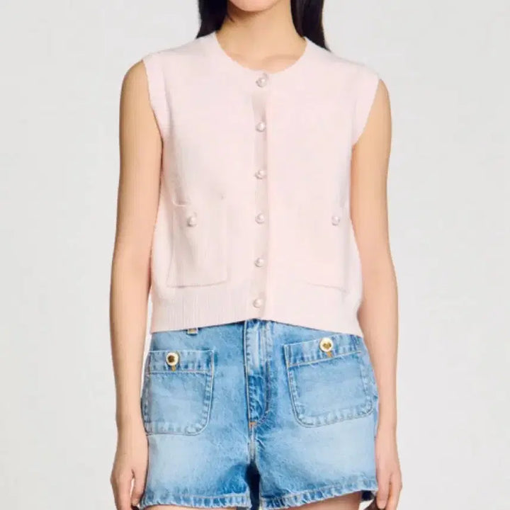 [BUNJANG] Sandro Pearl Embellished Knit Vest Cardigan / (코디 사진 있음) 산드로 핑크 니트 조끼 가디건 sandro 진주