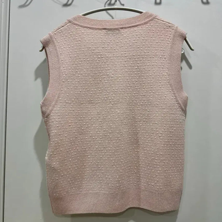 [BUNJANG] Sandro Pearl Embellished Knit Vest Cardigan / (코디 사진 있음) 산드로 핑크 니트 조끼 가디건 sandro 진주