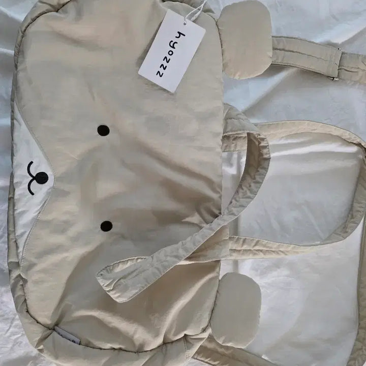 [SOLD OUT] 효쯔 햄스터 숄더 크로스백 베이지