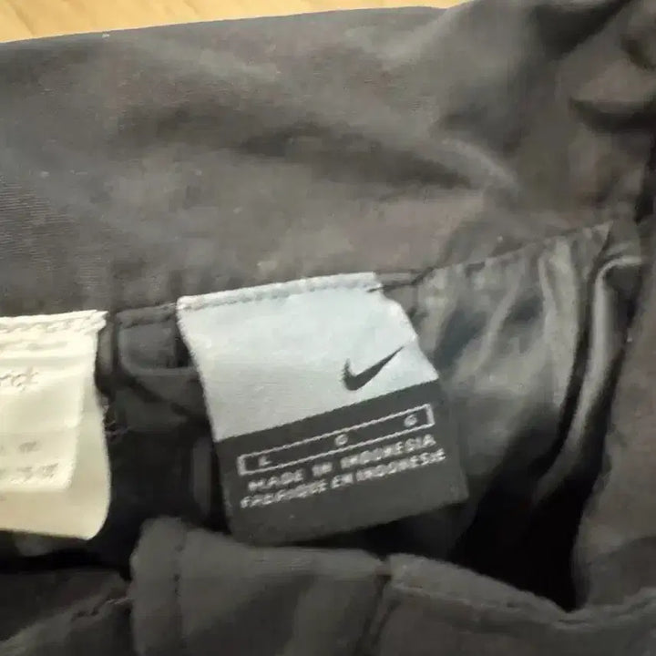 [BUNJANG] Nike Juventus Windbreaker Jacket / 나이키 올드스쿨 유벤투스 바람막이 자켓