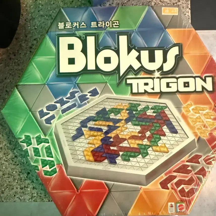 [SOLD OUT] [새제품] 보드게임 블로커스 트라이곤 (Blokus Trigon)