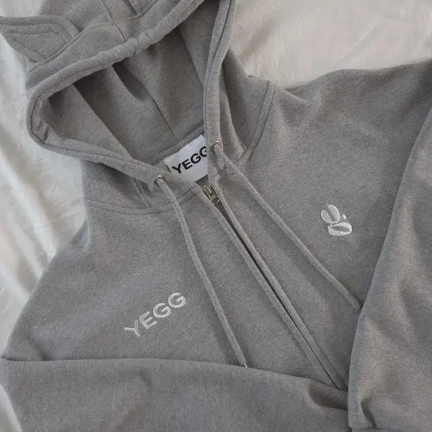 [SOLD OUT] YEGG 예그 윙 후드집업 그레이