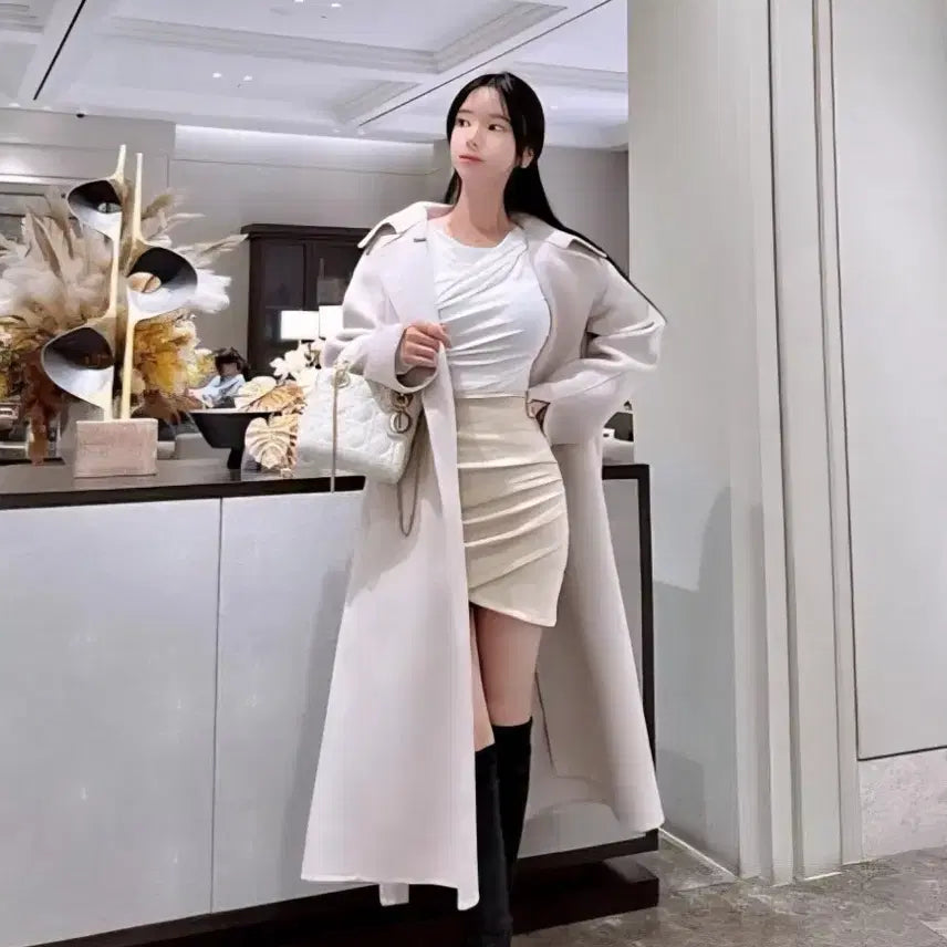 [BUNJANG] Mayyun Tulip Suede Shirring Mini Skirt Ivory / 메이윤 튤립 스웨이드 셔링 스커트 아이보리