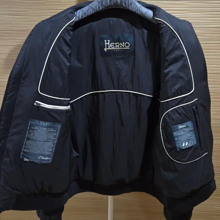 [SOLD OUT] 에르노 다운 봄버 점퍼 52사이즈.