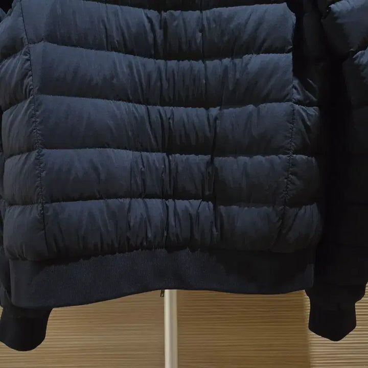 [SOLD OUT] 에르노 다운 봄버 점퍼 52사이즈.