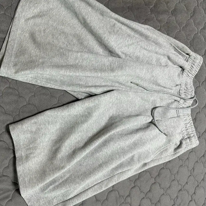 [BUNJANG] Zero Deep One Tuck Sweat Shorts / 제로 Deep One Tuck Sweat Shorts 버뮤다팬츠