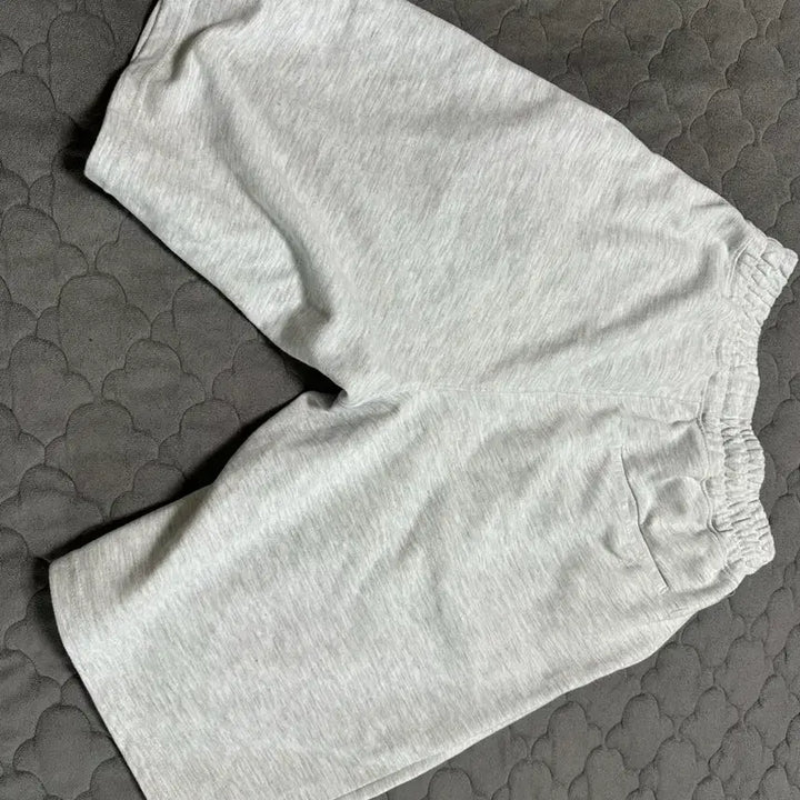 [BUNJANG] Zero Deep One Tuck Sweat Shorts / 제로 Deep One Tuck Sweat Shorts 버뮤다팬츠