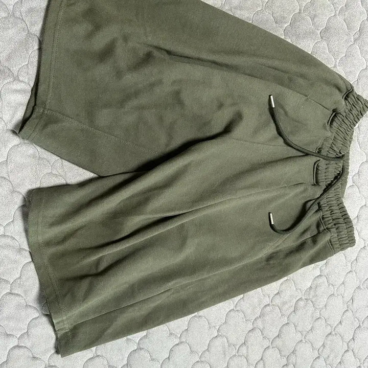 [BUNJANG] Zero Deep One Tuck Sweat Shorts / 제로 Deep One Tuck Sweat Shorts 버뮤다팬츠