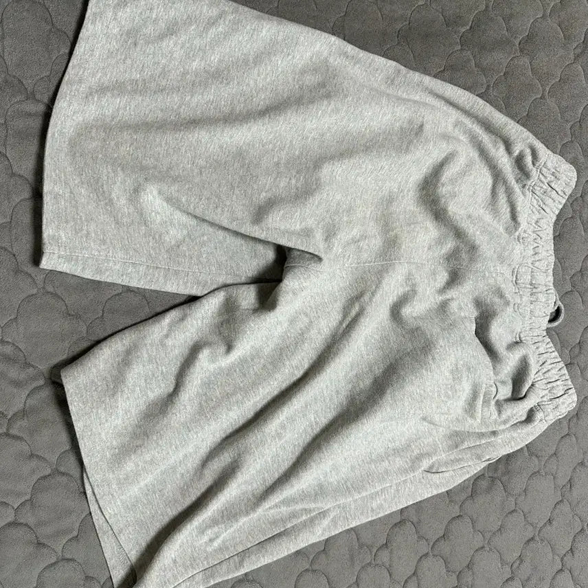 [BUNJANG] Zero Deep One Tuck Sweat Shorts / 제로 Deep One Tuck Sweat Shorts 버뮤다팬츠