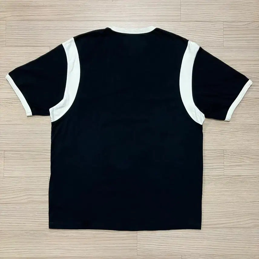 [BUNJANG] Satur Logo Patch Short Sleeve T-shirt Black / [Satur] 세터 로고 와펜 반팔 티셔츠 블랙