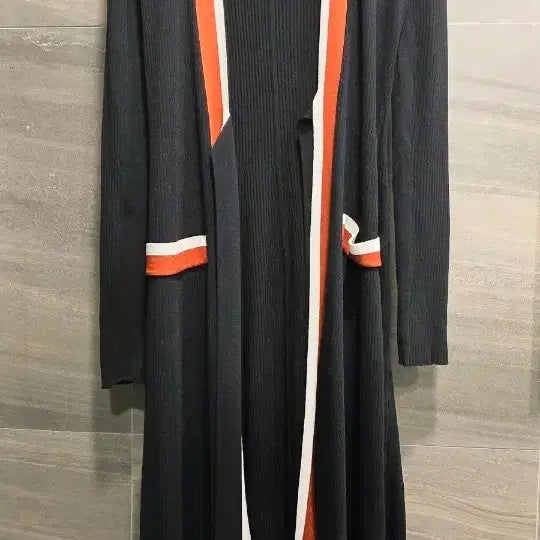 [SOLD OUT] maje 마쥬,  쿨골지 벨티드 롱원피스  가디건 , 거의 새상품