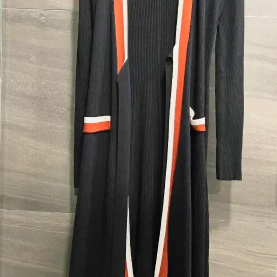 [SOLD OUT] maje 마쥬,  쿨골지 벨티드 롱원피스  가디건 , 거의 새상품