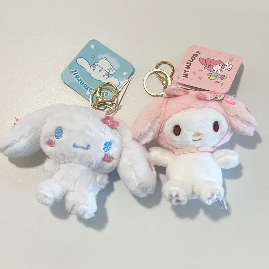 [BUNJANG] Sanrio My Melody Cinnamoroll Cherry Blossom Sakura Doll Keyring / 산리오 마이멜로디 시나몬롤 벚꽃 사쿠라 인형 키링