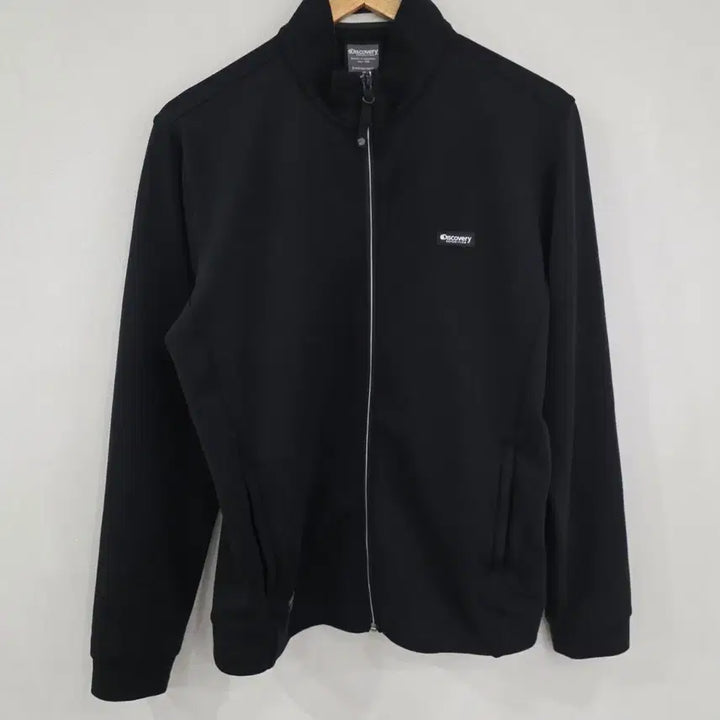 [BUNJANG] Discovery Expedition Black Zip-up 95 Jacket / 디스커버리 익스페디션 블랙 집업 95