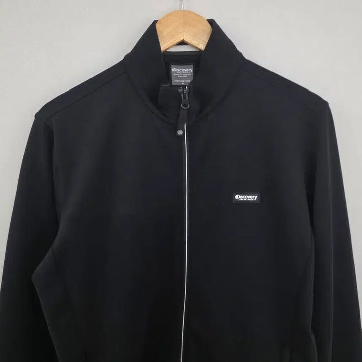 [BUNJANG] Discovery Expedition Black Zip-up 95 Jacket / 디스커버리 익스페디션 블랙 집업 95