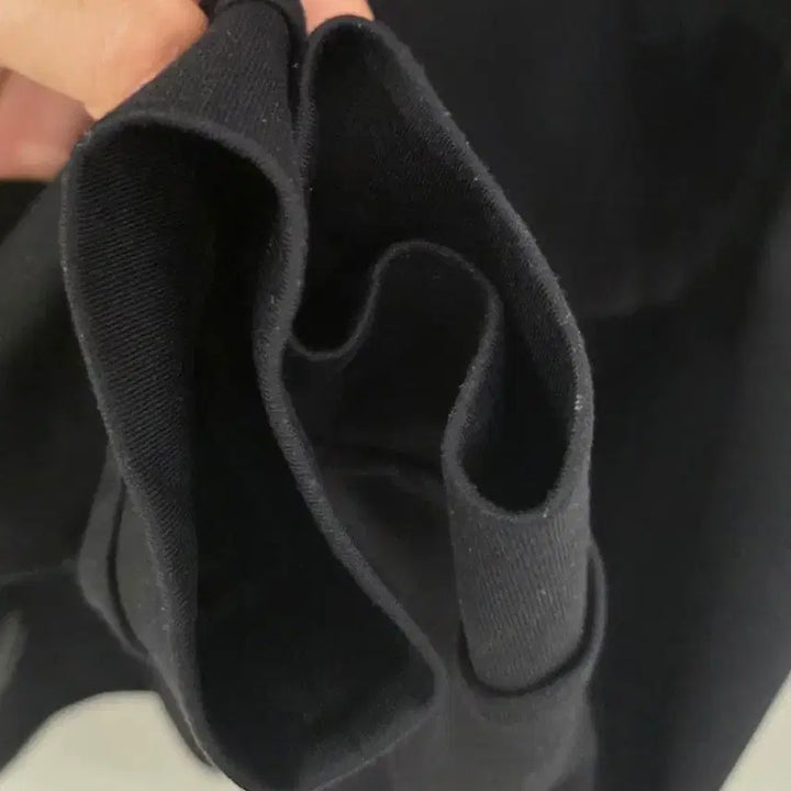 [BUNJANG] Discovery Expedition Black Zip-up 95 Jacket / 디스커버리 익스페디션 블랙 집업 95