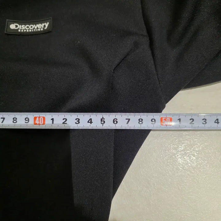 [BUNJANG] Discovery Expedition Black Zip-up 95 Jacket / 디스커버리 익스페디션 블랙 집업 95