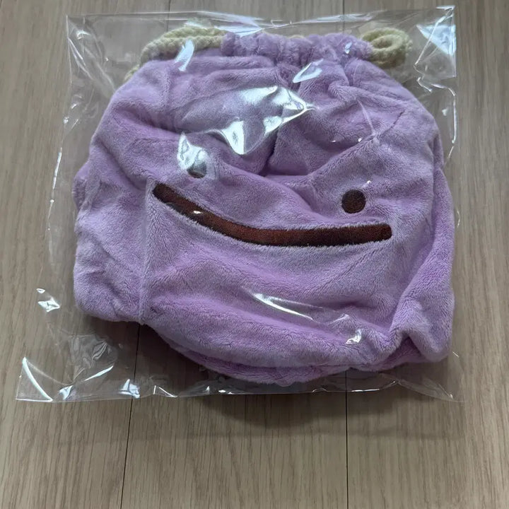 [BUNJANG] Pokemon Center Metamon Reversible Pouch / 포켓몬센터 정품 변신메타몽 리버시블 파우치
