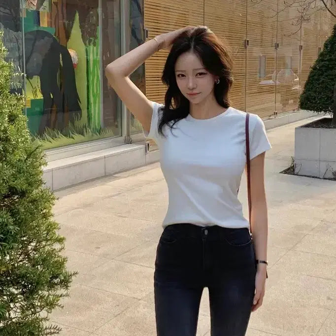 [SOLD OUT] 쥬드마켓 몸매티 기본티 새상품 아이보리
