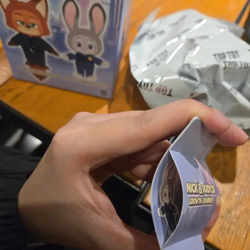 [BUNJANG] TopToy Zootopia Judy Hopps Doll / (미개봉)탑토이 정품 주토피아 닉&amp;주디 경찰주디인형 판매