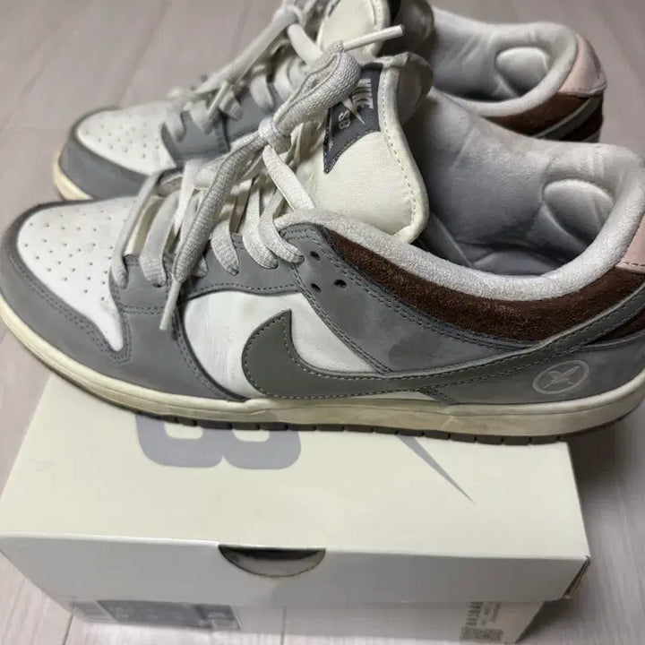 [SOLD OUT] [285] 나이키 유토 SB 덩크 로우 울프 그레이