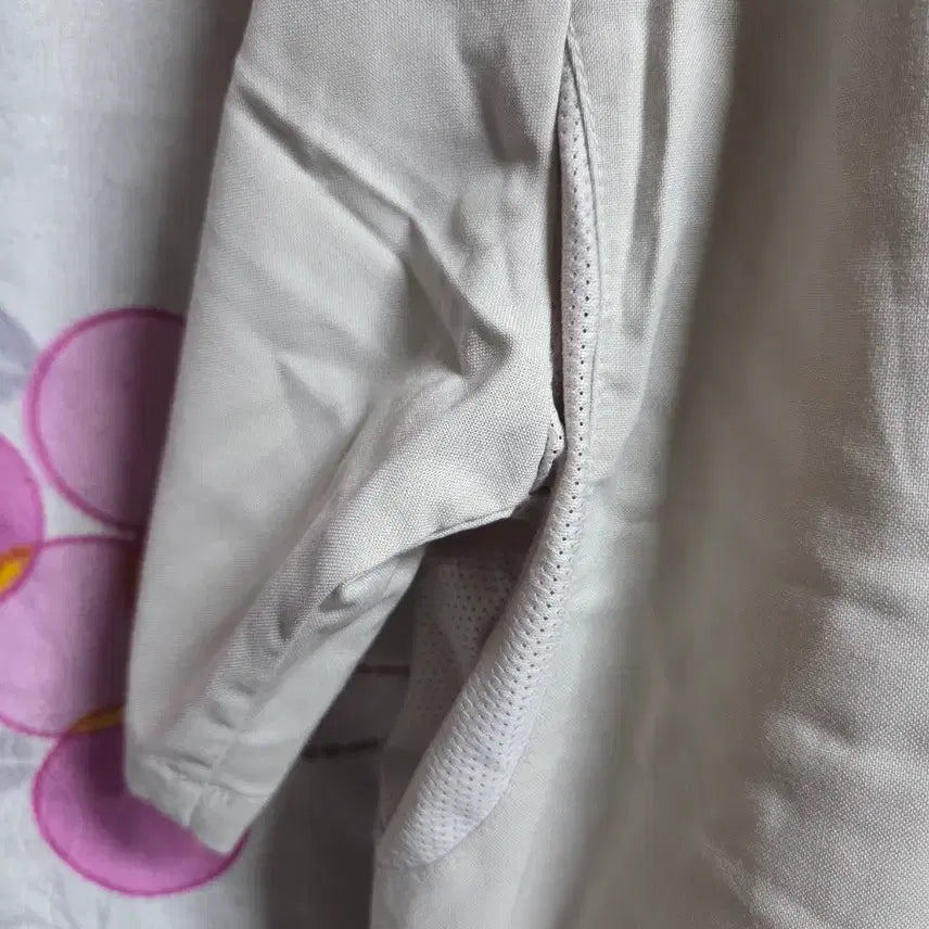 [BUNJANG] Hyundai Logo Short Sleeve Jacket 105 / 현대 로고 반팔 자켓 105