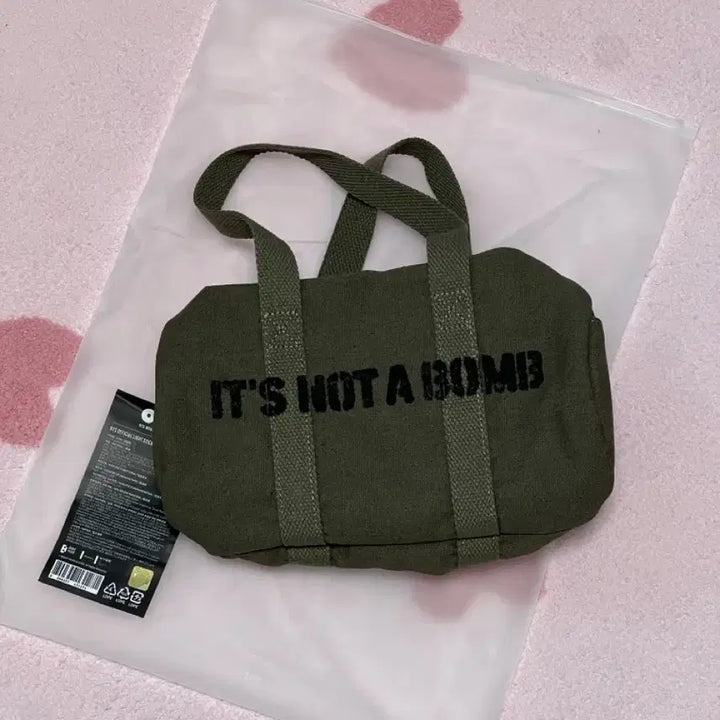 [BUNJANG] BTS Army Bomb Bag / BTS 아미밤 가방 (라이트스틱 가방)