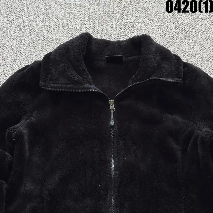 [BUNJANG] HEAT Black Fleece Zip-Up Jacket (S) / HEAT 검정색 털 후리스 집업 S