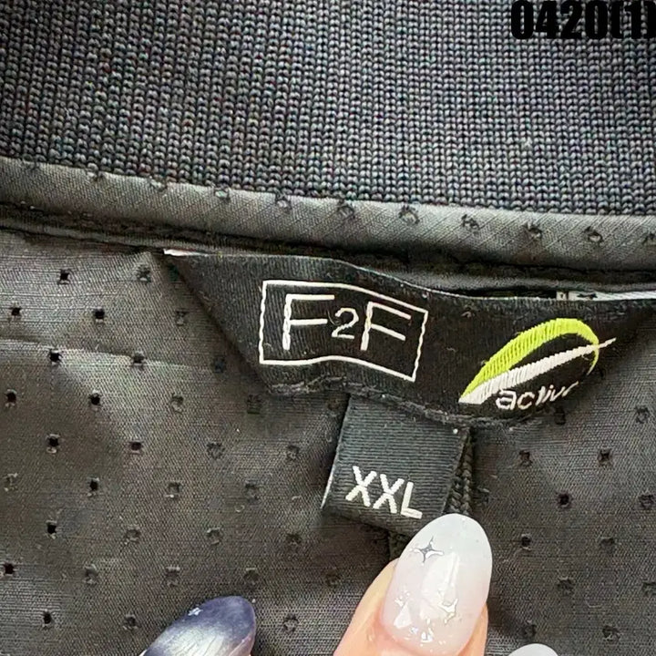 [BUNJANG] F2F Black Dot Pattern Bomber Jacket XXL / F2F 블랙 도트 패턴 봄버 자켓 XXL