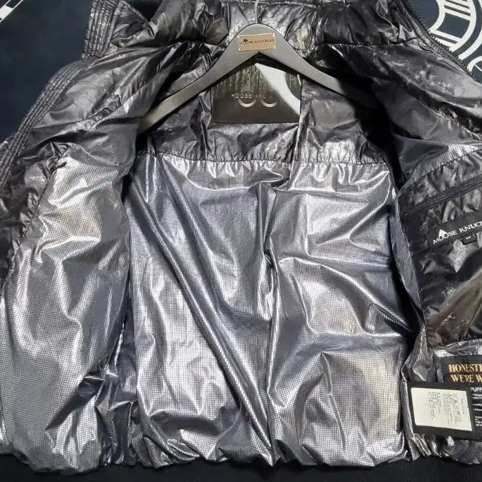 [BUNJANG] Moose Knuckles Pengarth Bomber Down Padded Jacket / 무스너클 펜가쓰 봄버다운패딩